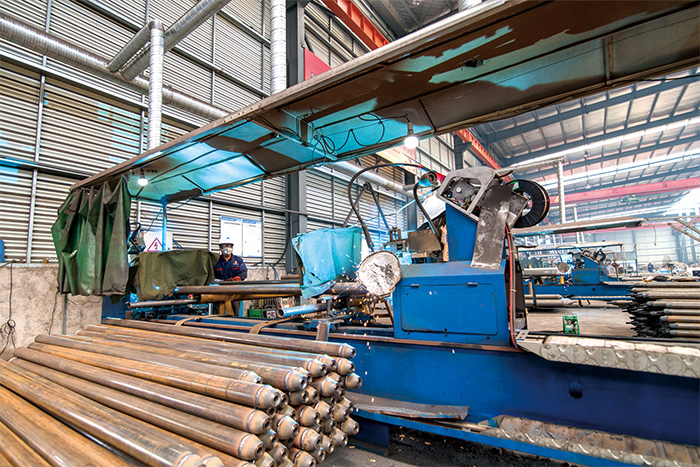 红河网架杆件自动焊接