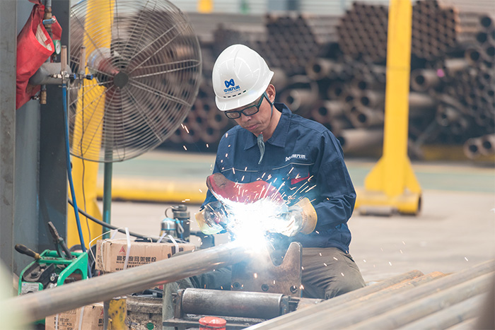 红河网架焊接车间